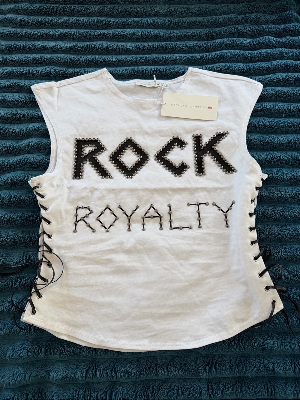 Stella McCartney HM top 🤍🤍🤍